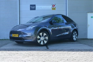 Tesla Model Y – thumbnail 1