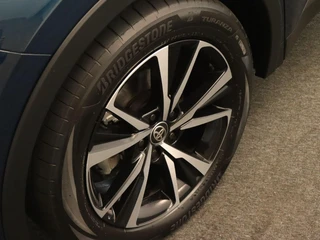 Toyota C-HR – thumbnail 16