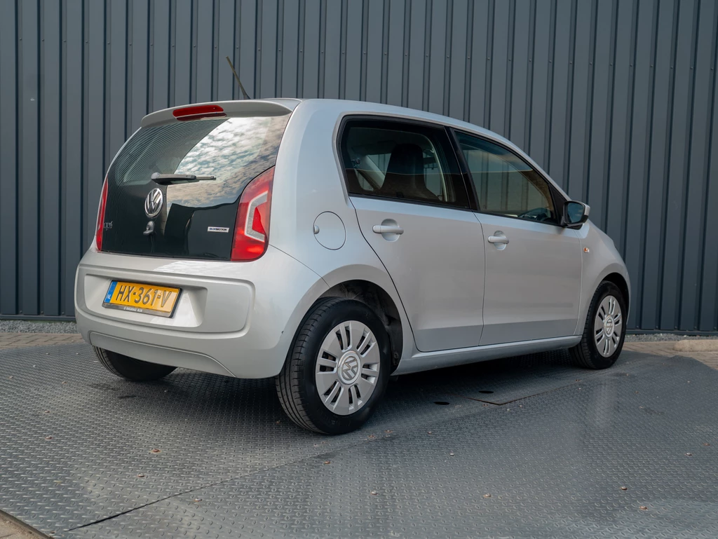 Volkswagen up! – foto 11