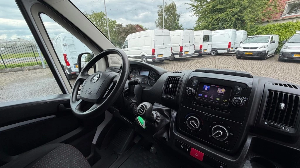 Opel Movano – foto 12