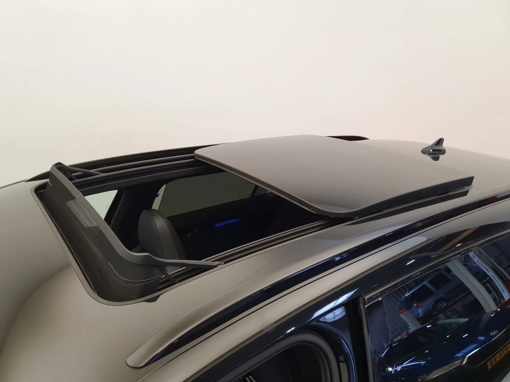 Volkswagen Passat – foto 28
