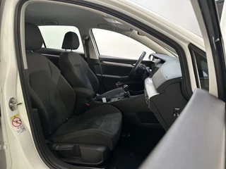 Volkswagen Golf – thumbnail 11