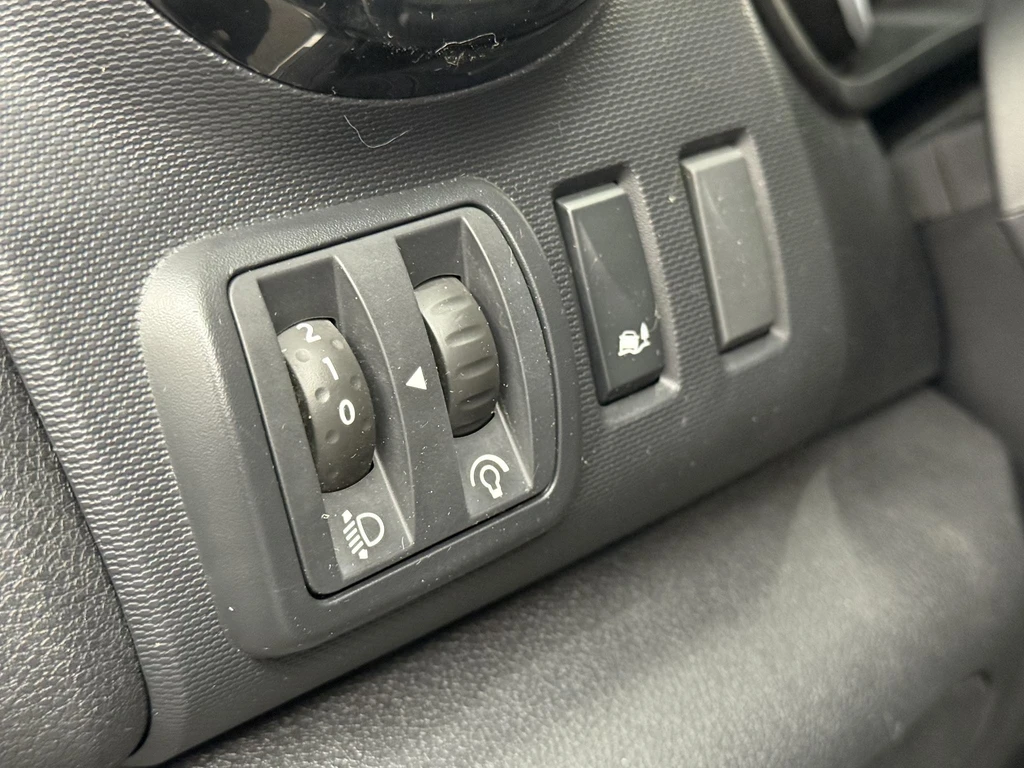 Opel Vivaro – foto 14