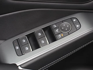Nissan QASHQAI – thumbnail 11