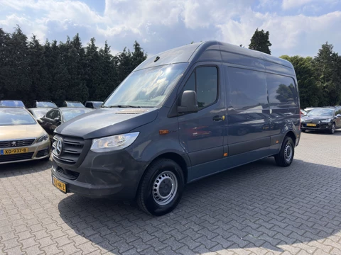 Mercedes-Benz eSprinter L2 H2 {SoH-100%} Aut. *ECC | KEYLESS | CAMERA | RADIO | HEATED-SEAT | CCS-FASTLOADER*