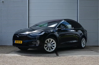 Tesla Model X – thumbnail 1