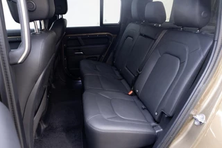 Land Rover Defender – thumbnail 13