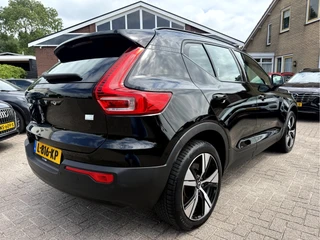 Volvo XC40 – thumbnail 4