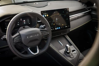 Lynk & Co 01 – thumbnail 32