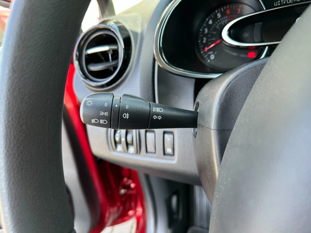 Renault Clio – foto 22