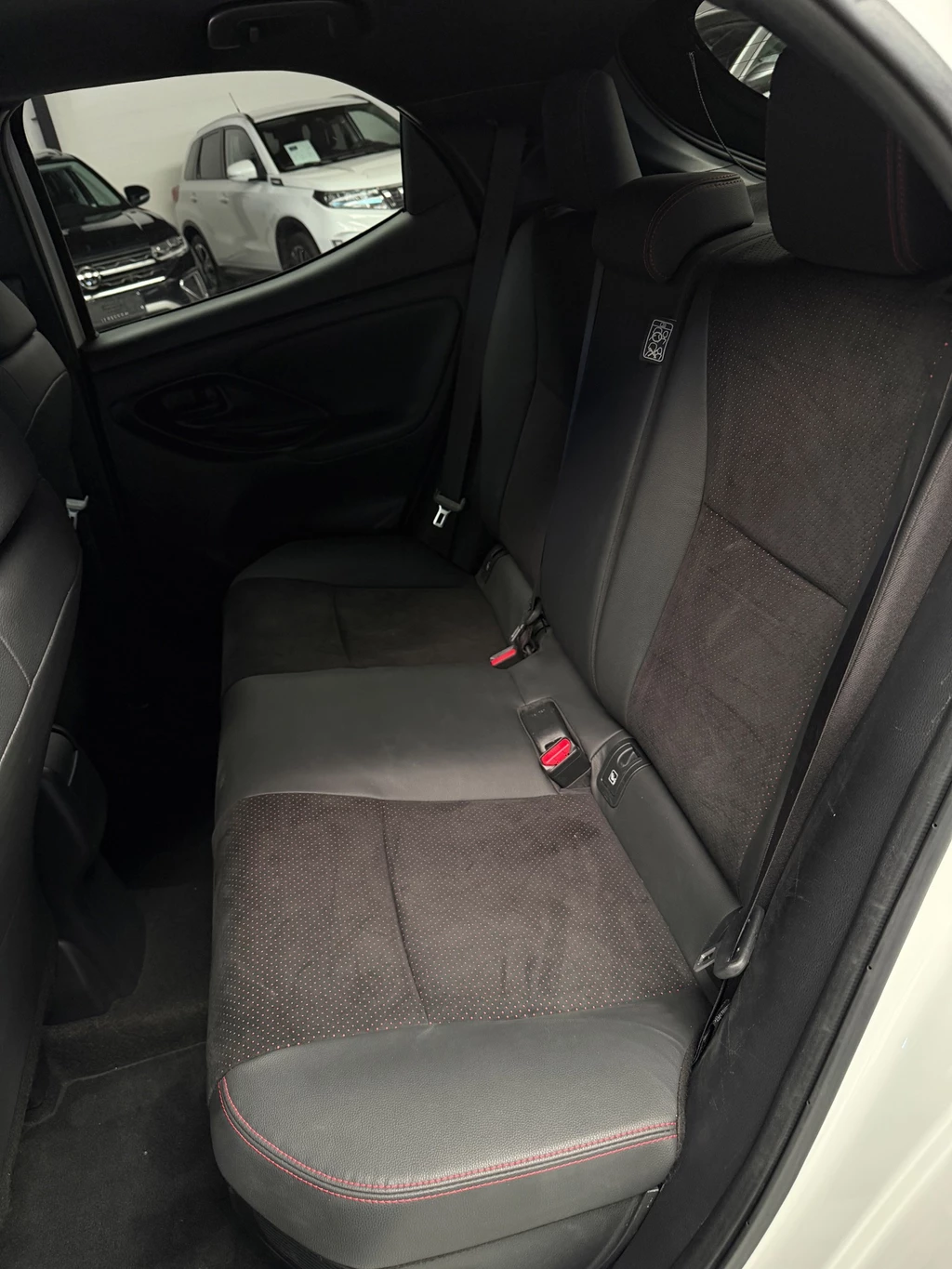 Toyota Yaris – foto 13