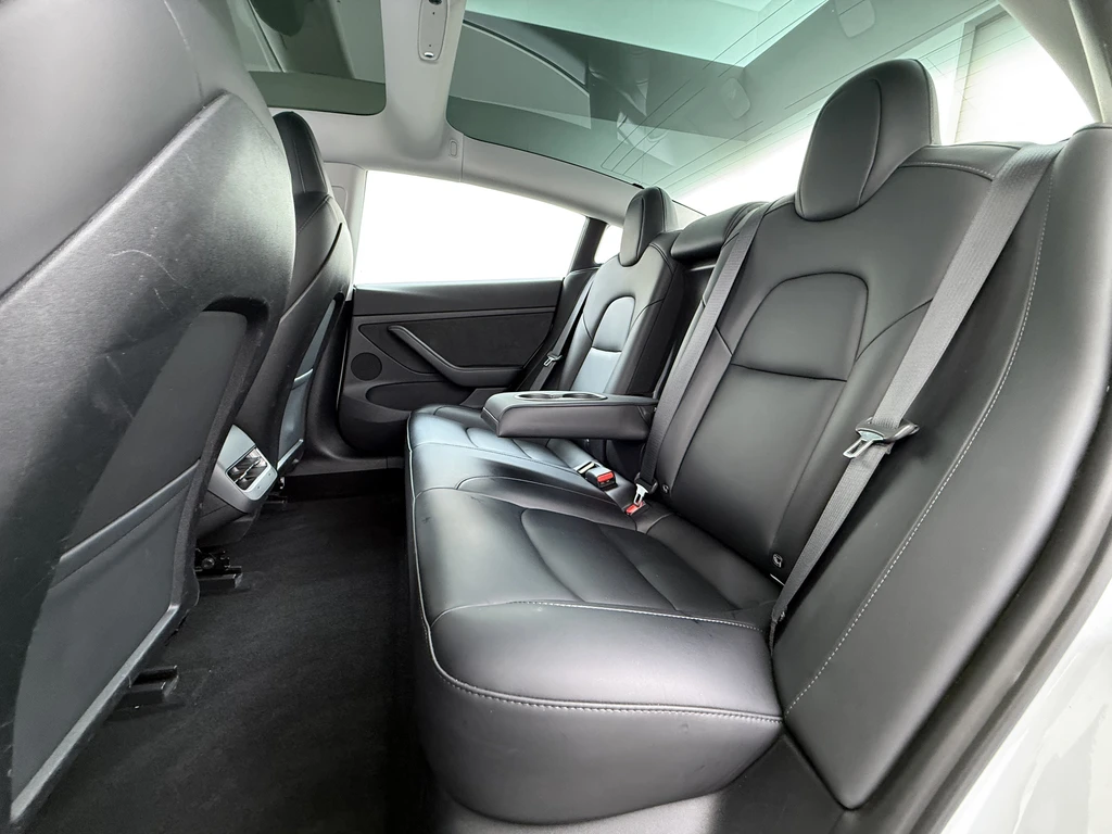 Tesla Model 3 – foto 17