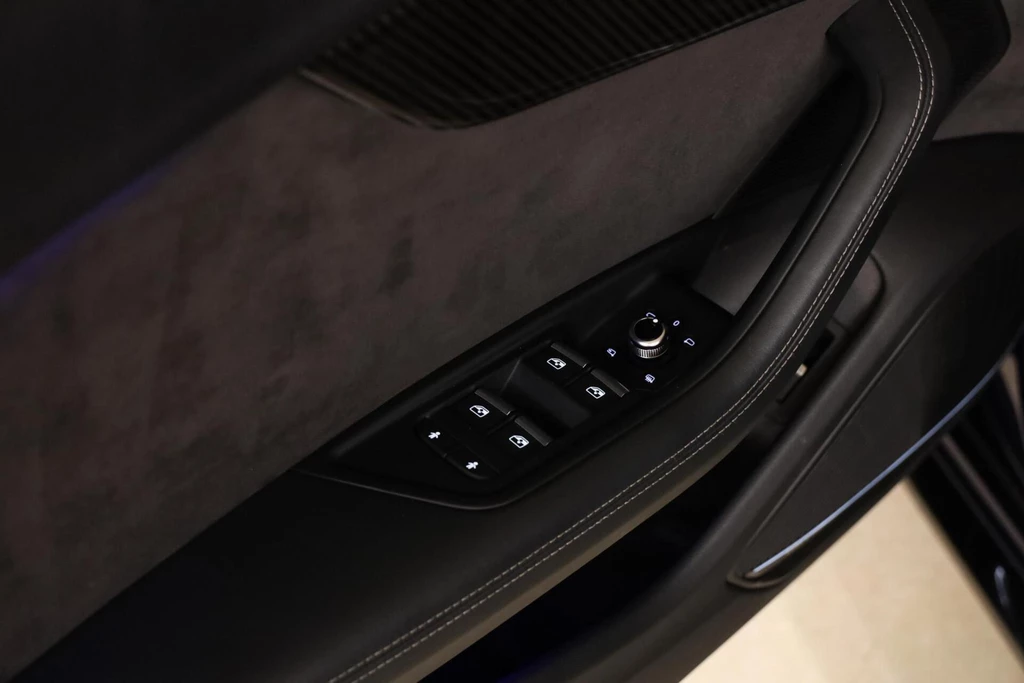 Audi RS4 – foto 42