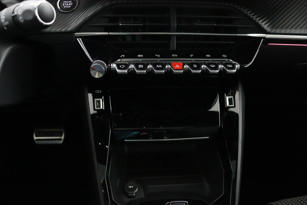 Peugeot 208 – foto 41