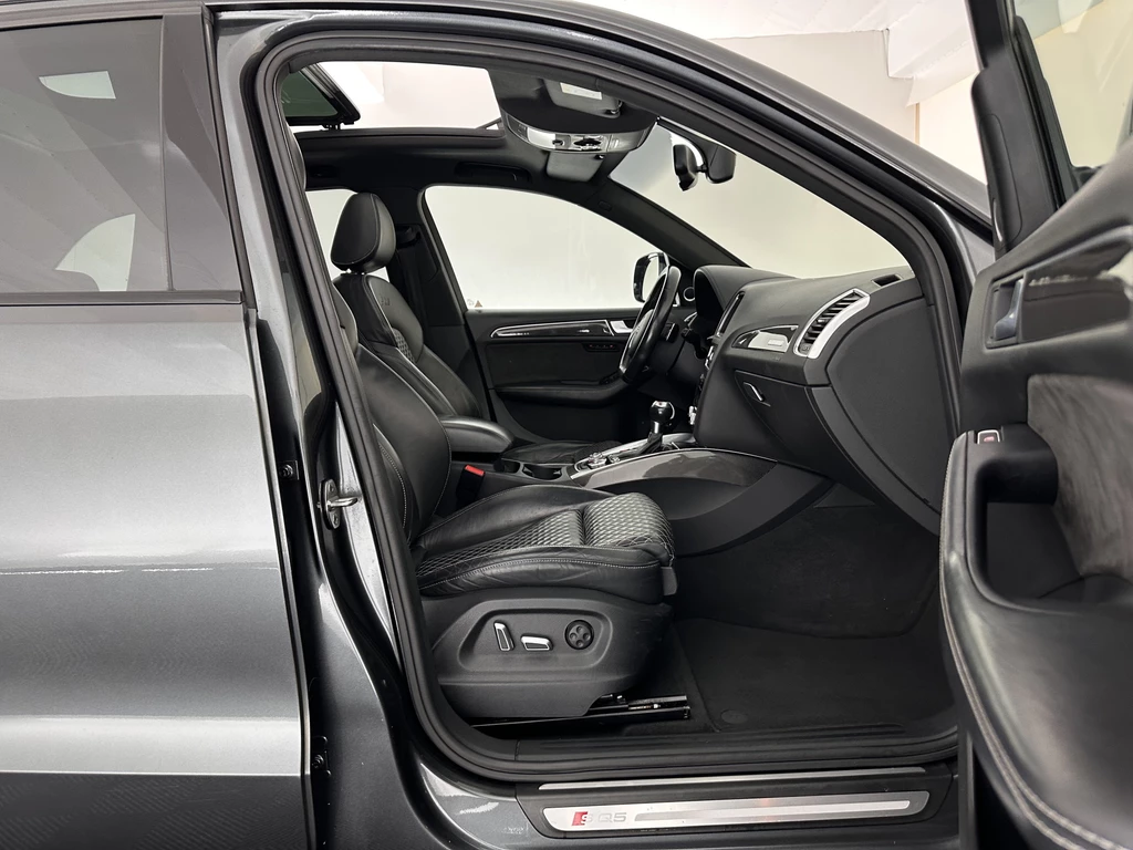 Audi SQ5 – foto 13