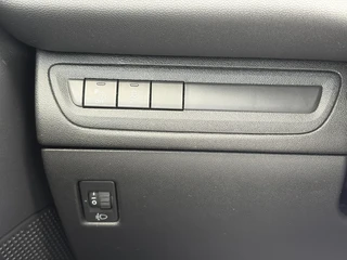 Peugeot 208 – thumbnail 28