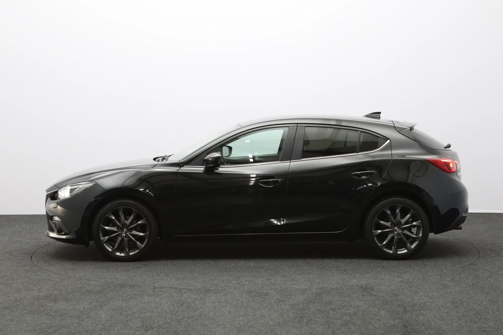 Mazda 3 – foto 2