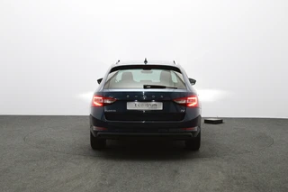 Škoda Superb – thumbnail 4