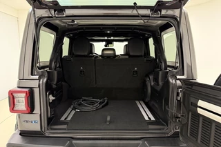 Jeep Wrangler – thumbnail 14