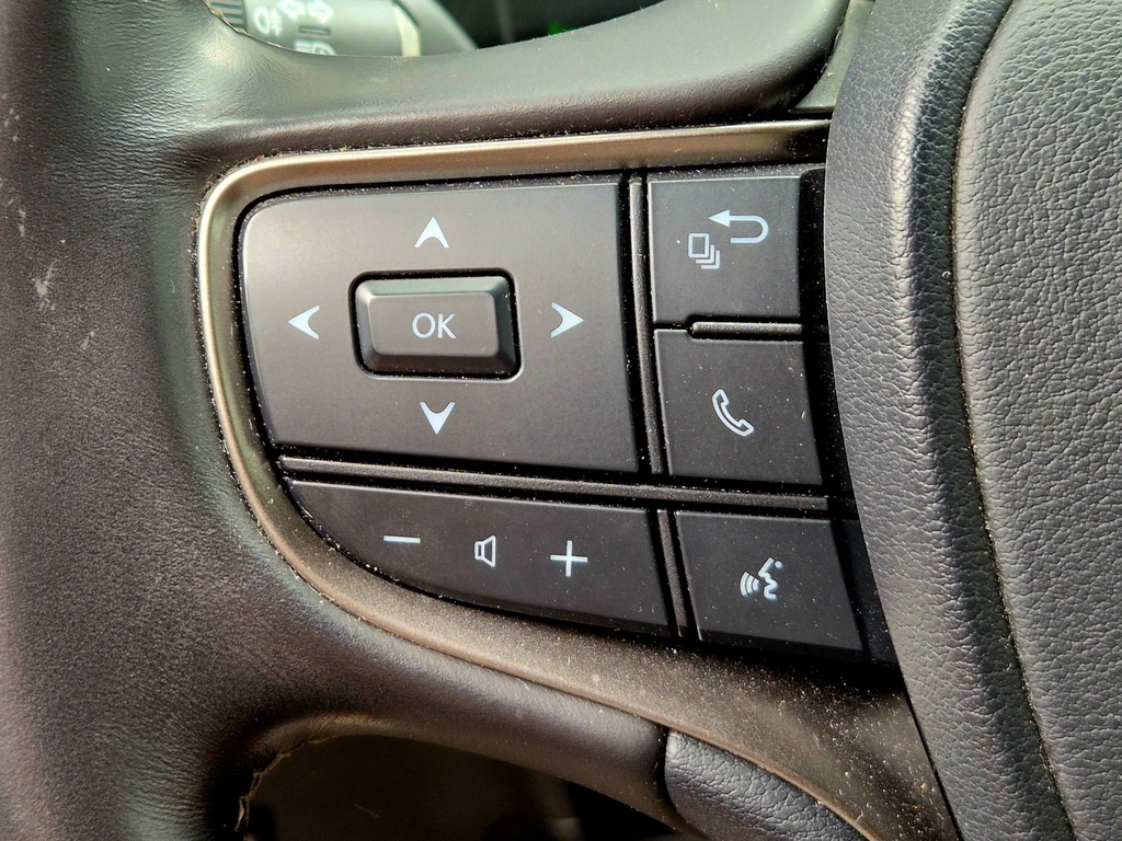 Lexus UX – foto 23