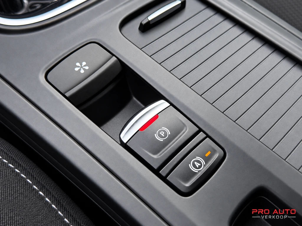 Renault Megane E-Tech – foto 11
