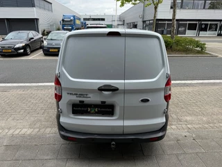 Ford Transit Courier – thumbnail 8