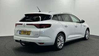 Renault Megane E-Tech – thumbnail 5