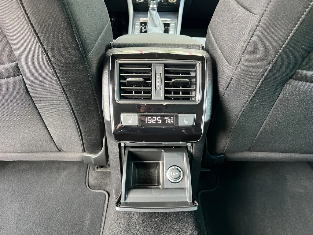 Škoda Superb – foto 19