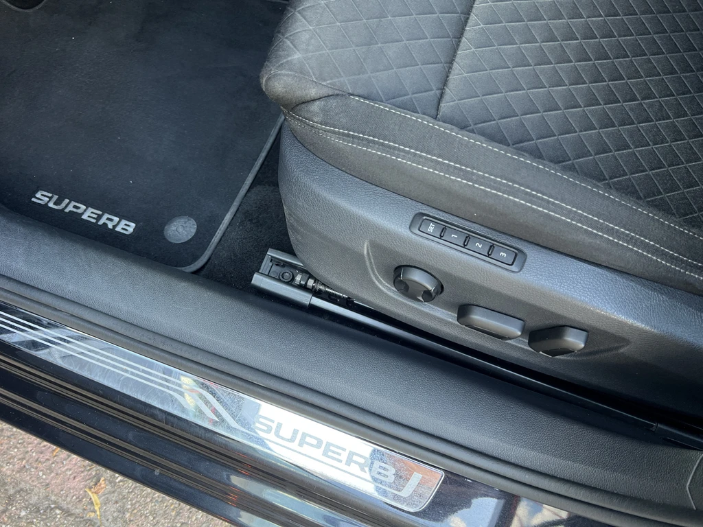 Škoda Superb – foto 14