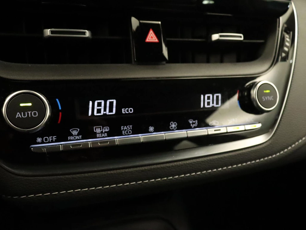 Toyota Corolla Touring Sports – foto 30