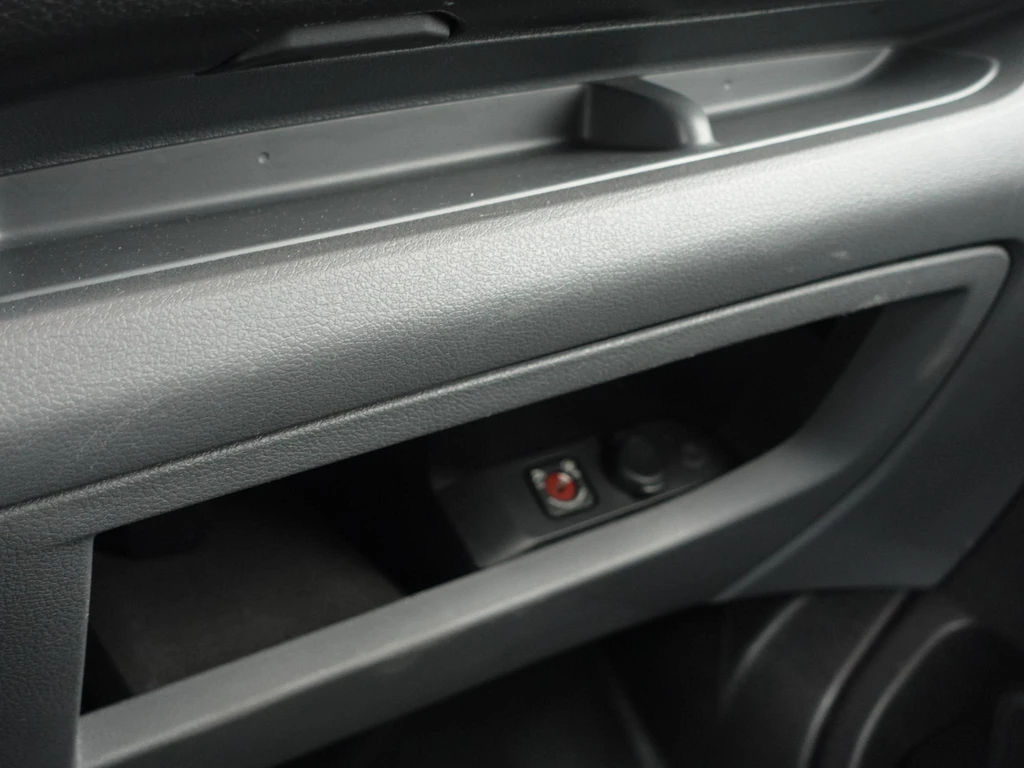 Opel Vivaro – foto 33