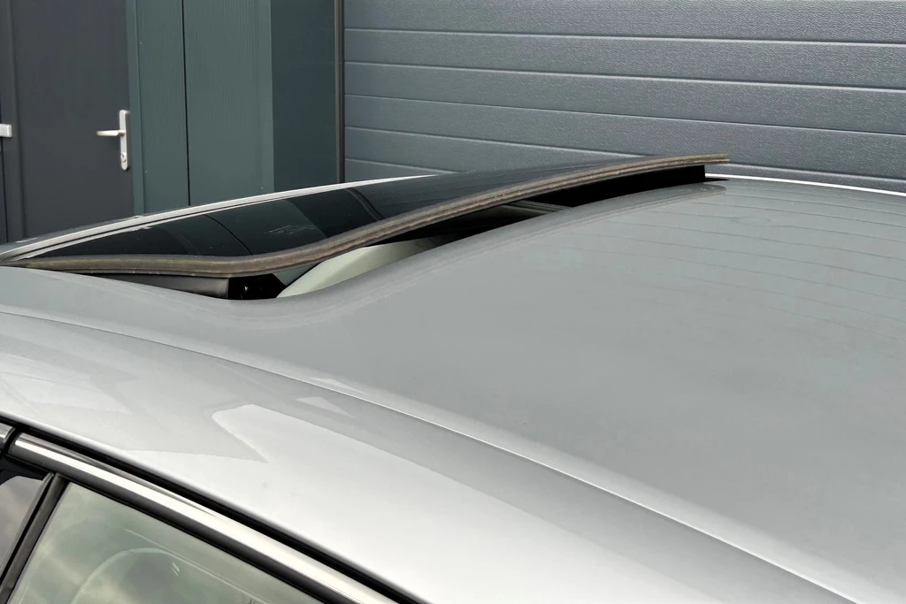 Lexus IS – foto 36