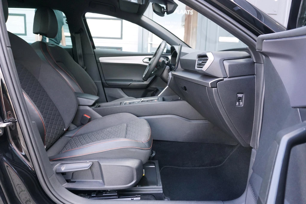 SEAT Leon – foto 11