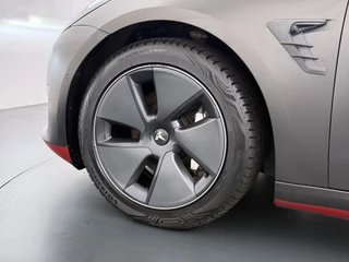 Tesla Model 3 – thumbnail 29
