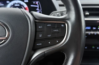 Lexus UX – thumbnail 39