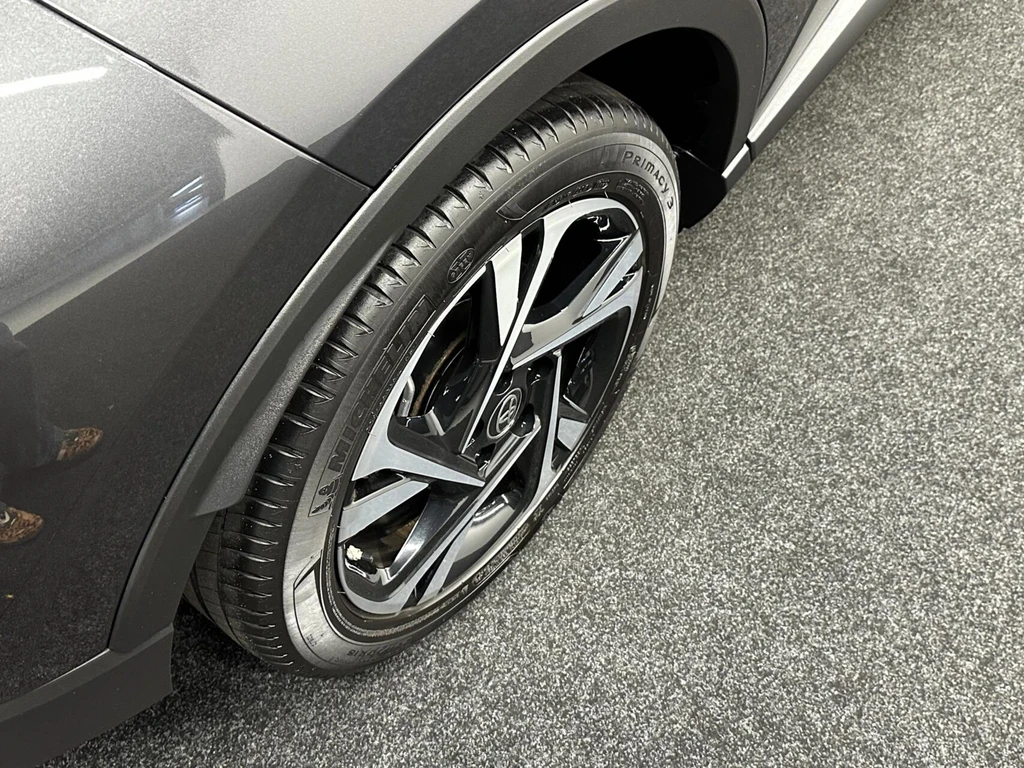 Toyota C-HR – foto 13