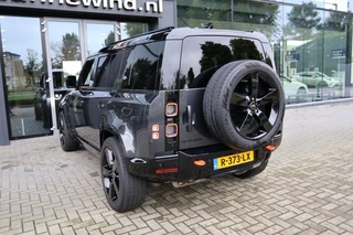 Land Rover Defender – thumbnail 3