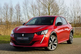 Peugeot 208 – thumbnail 1
