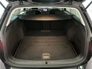 Volkswagen Golf – thumbnail 14