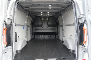 Ford E-Transit Custom – thumbnail 11