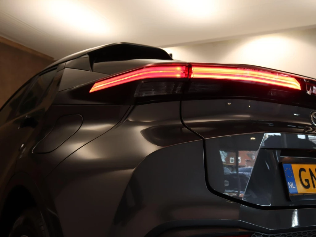 Toyota C-HR – foto 33