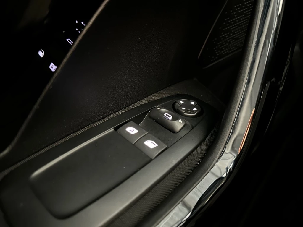 Peugeot 208 – foto 35