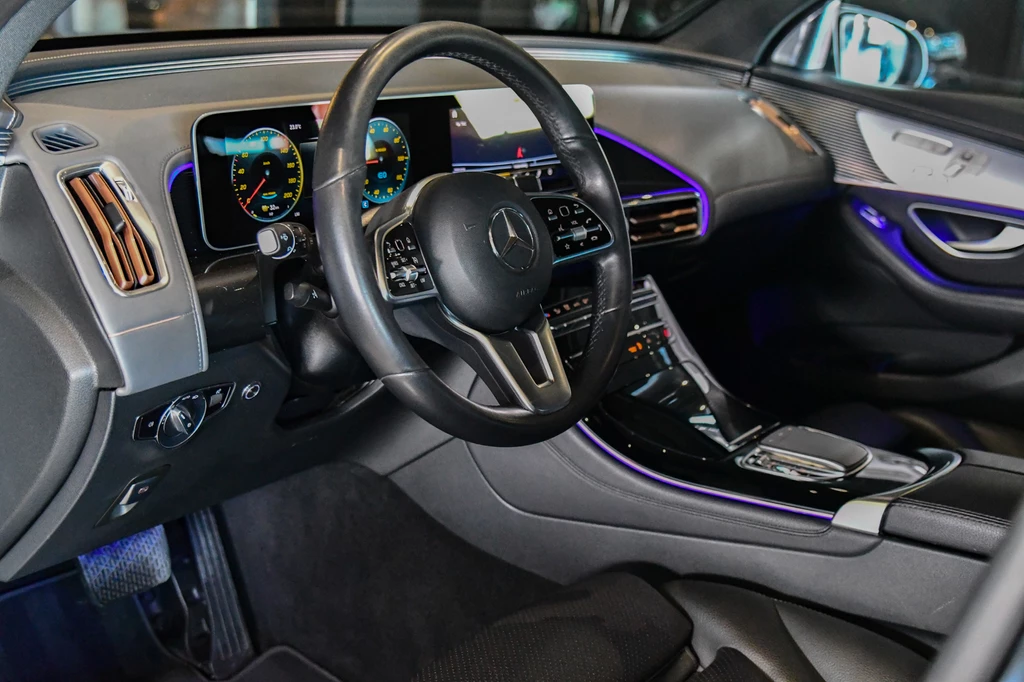 Mercedes-Benz EQC – foto 14