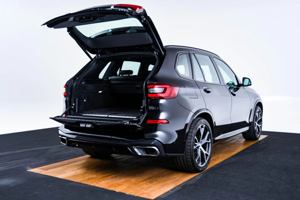 BMW X5 – foto 11