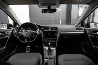 Volkswagen Golf – thumbnail 8