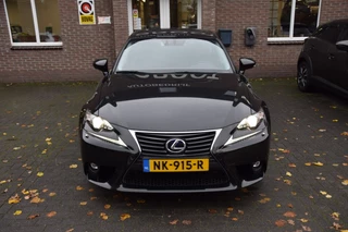 Lexus IS – thumbnail 9