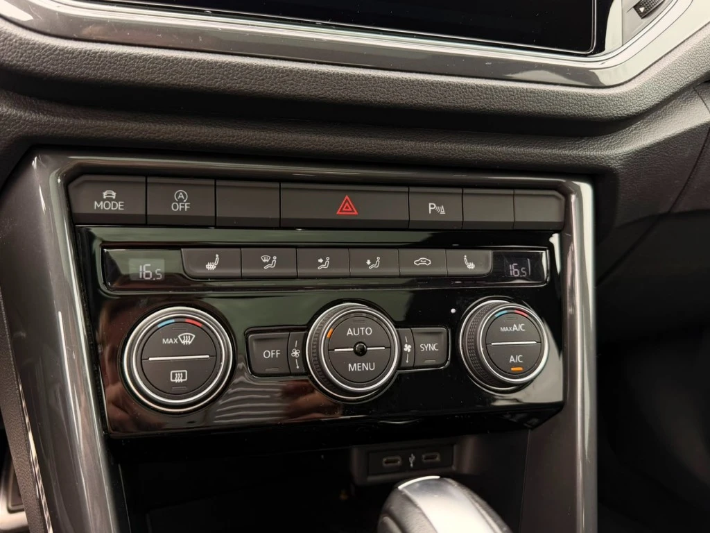 Volkswagen T-Roc – foto 13