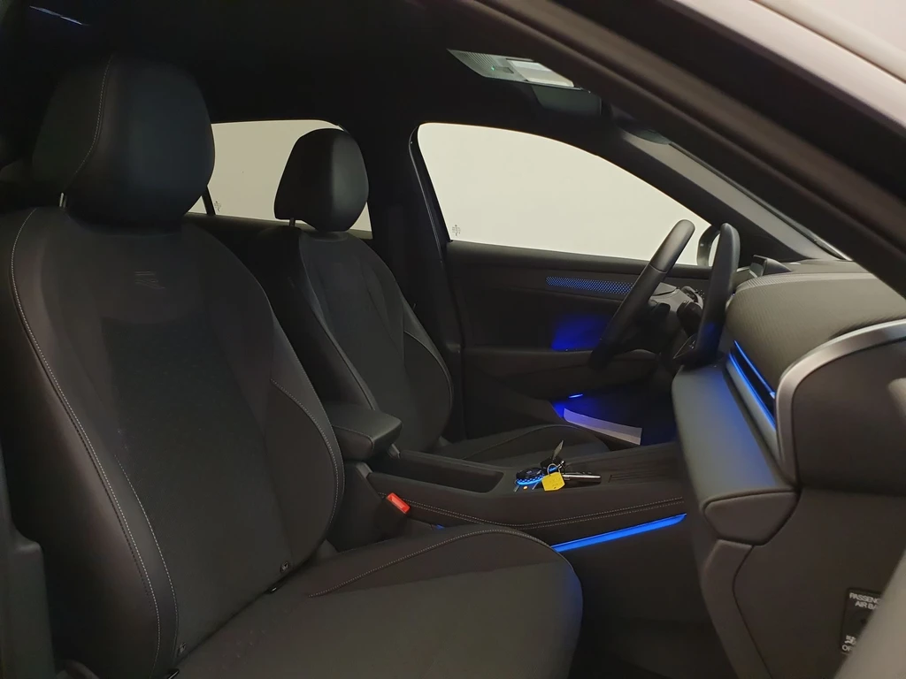 Volkswagen T-Roc – foto 8