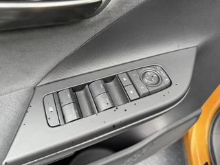 Toyota C-HR – thumbnail 43