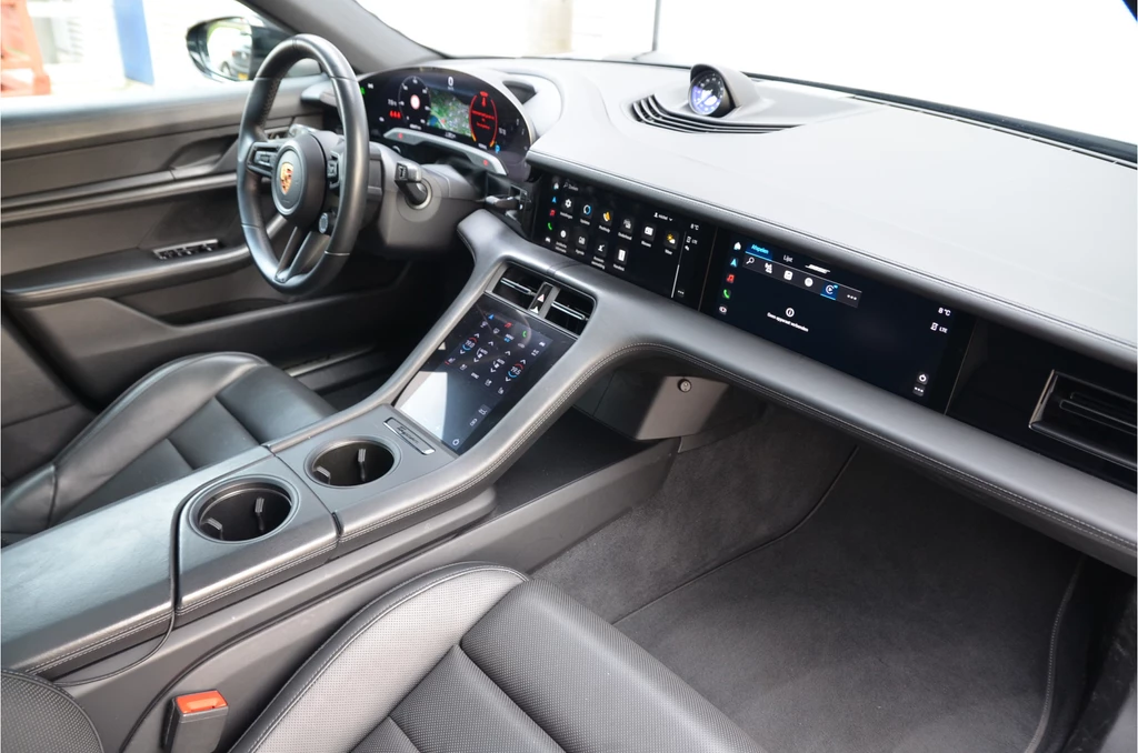 Porsche Taycan – foto 11
